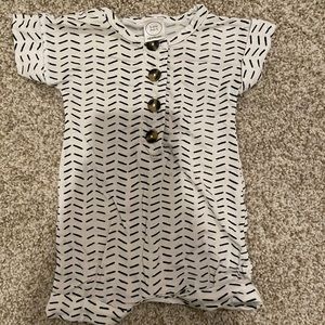 Lou Lou and company newborn size romper